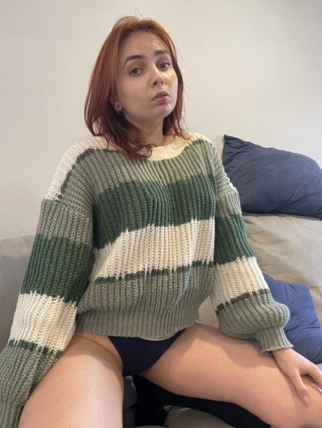 skinny redhead hot naked pics