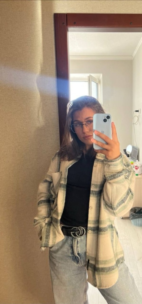 homemade selfie free nude pics