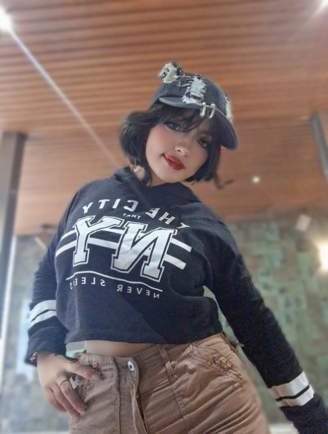 瘦小宝贝 美麗的色情 圖片