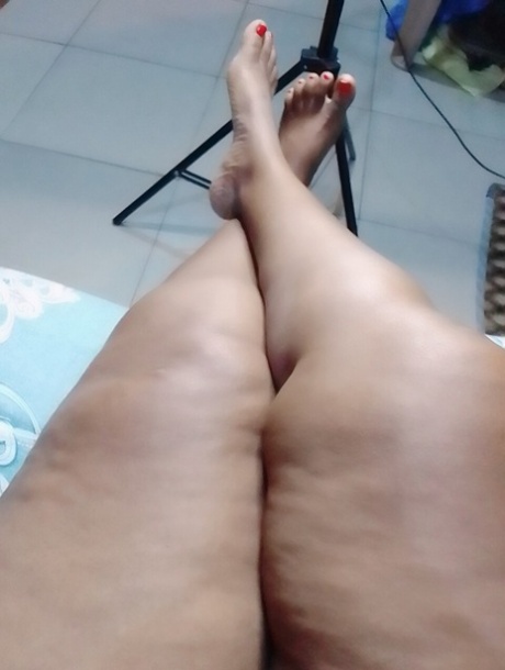 pieds bbw pornographique exclusif img