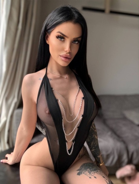 tynn brunette gratis samling