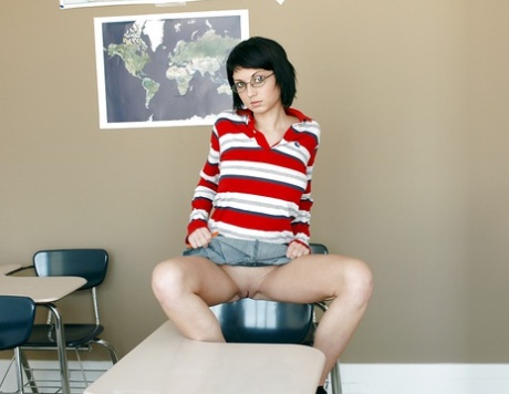 short hair glasses sex photos