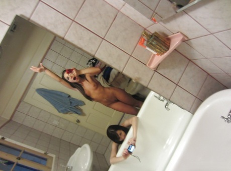 Megan Piper nude model galleries