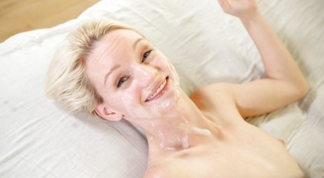 teen bukkake sexy nude images