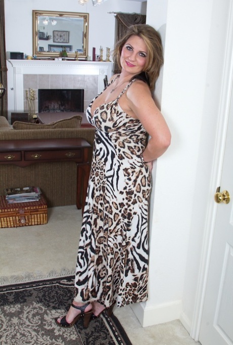 Cherrie Dixon top actress picture