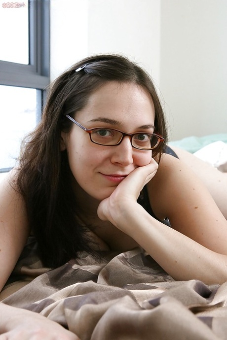 nerdy glasses nudes galleries