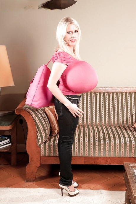 tyk blondine nøgen hd billeder