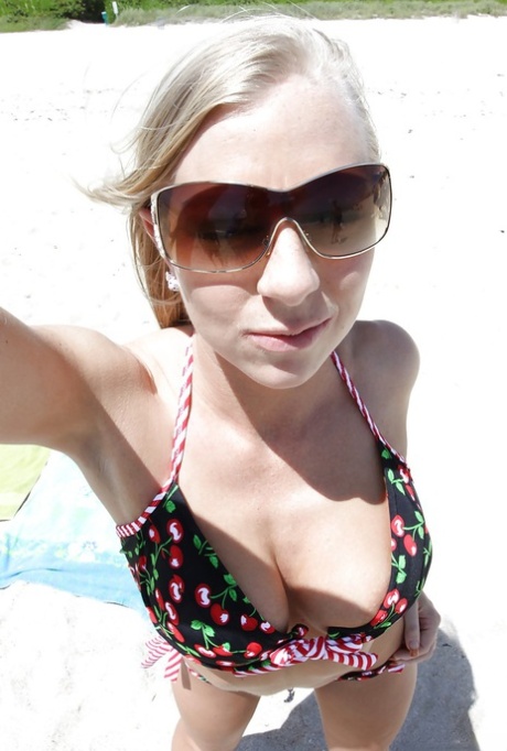 milf selfie art nude pics