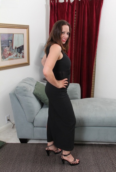 Cassandra Johnson beautiful model gallery
