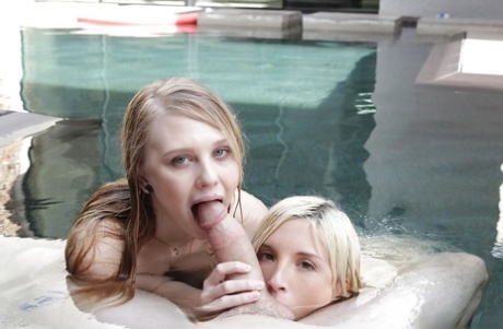 tajska MILF górna nagość obraz