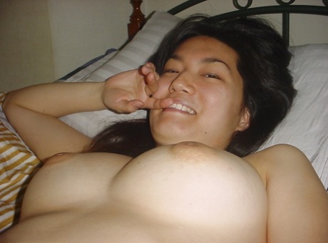 asian girlfriend hot porn galleries