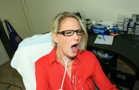 milf bukkake sexy xxx pictures
