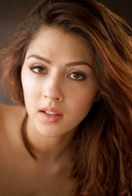 beautiful face free nude galleries