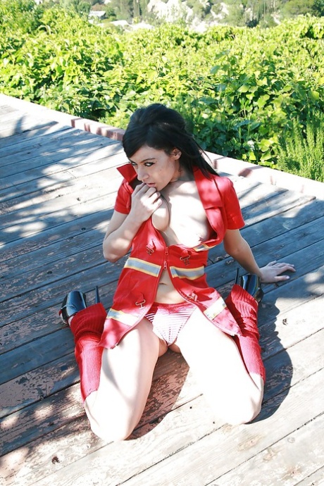 Vanessa Naughty art actress archive
