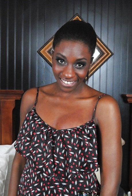 beautiful black sexy nude galleries