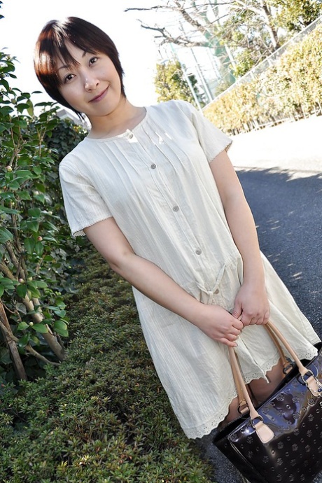 japanese mom free porn photo