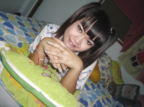 piccola ladyboy bellissimo esclusivo Immagine