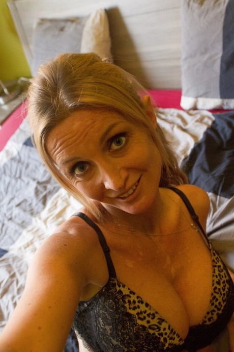 milf selfie perfect image