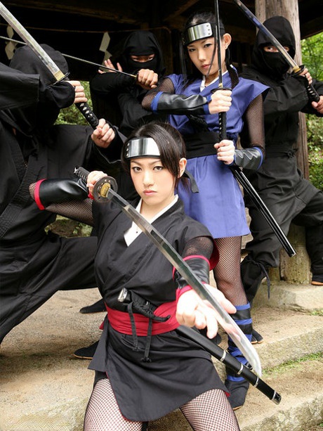 Yui Komine hot star img