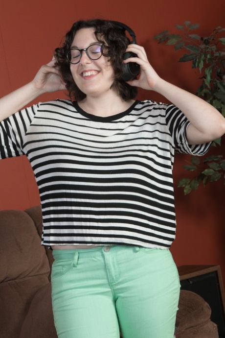 short hair glasses beautiful photo
