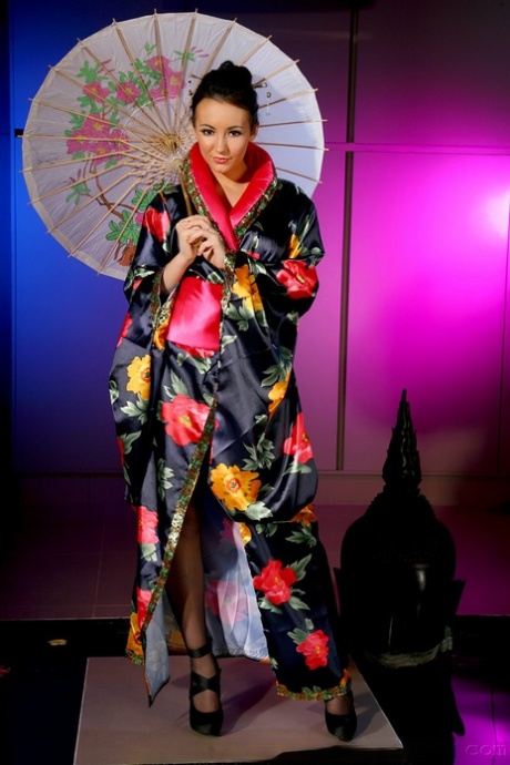 ホットなアジア人 ホットセックス 画像