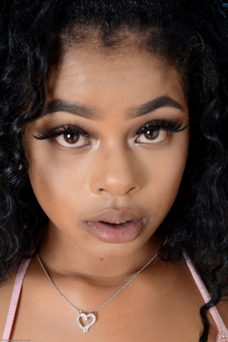 ebony face free nude images