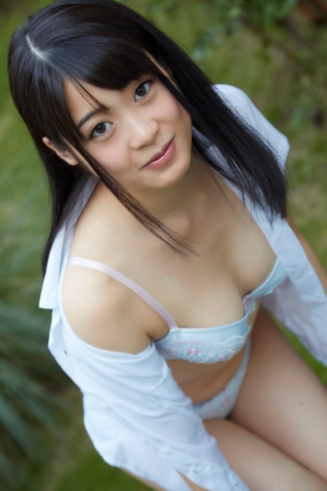 asian outdoor free xxx archive