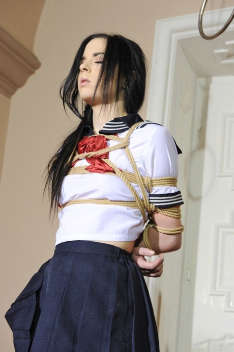 schoolgirl skirt xxx photo