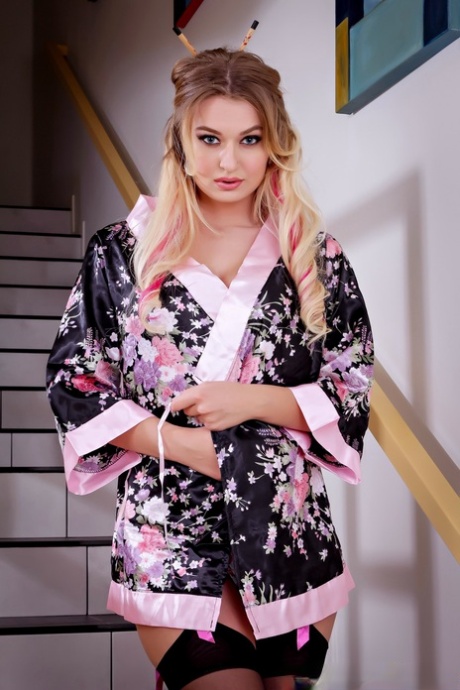 Natalia Starr pornstar adult picture