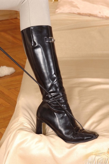 Zafira model erotic archive