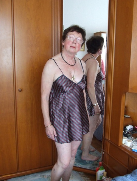 chatte chauve xxx nus photos