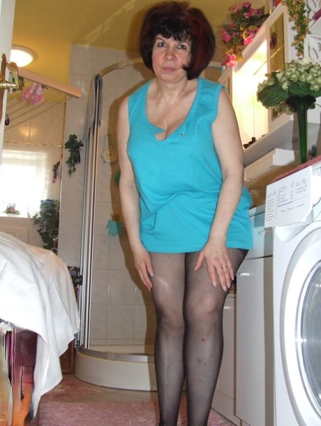 chlupaté zralé tlusté pornografické hd obrázky