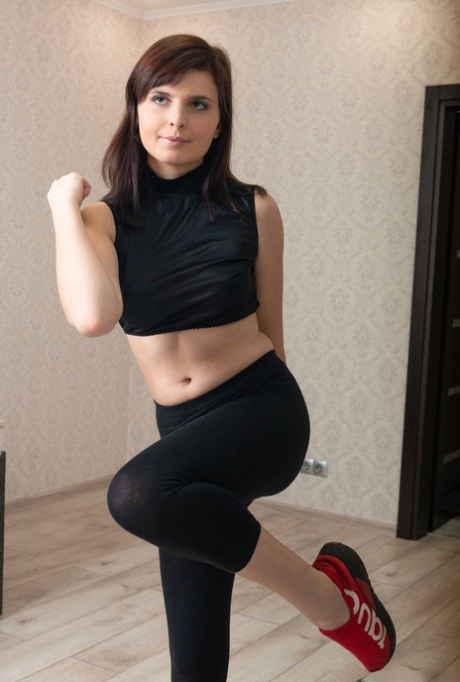 yoga pants xxx pictures