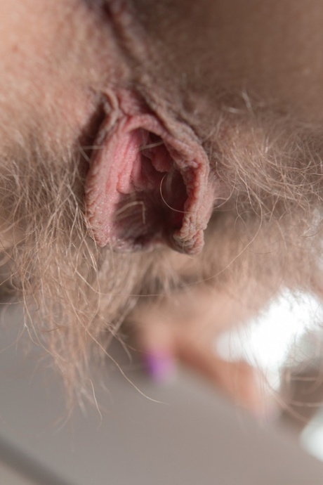 hairy erotica sexy naked picture