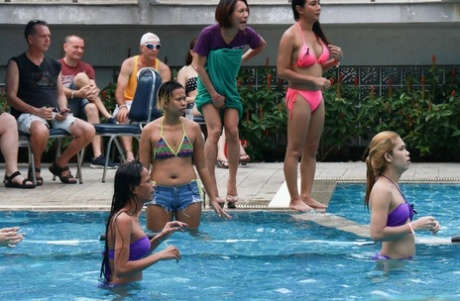 ladyboy de Pattaya sexe hd galerie