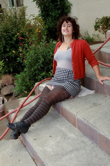 chubby outdoor beautiful naked picture