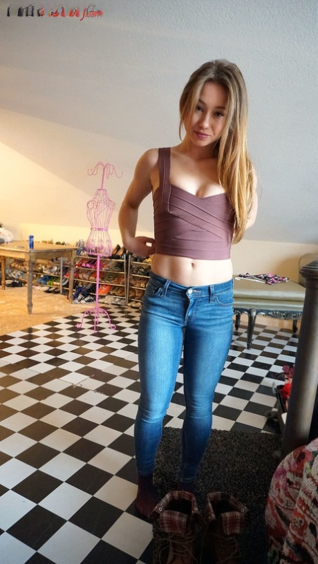 bella asiatica esclusiva pornografica immagine