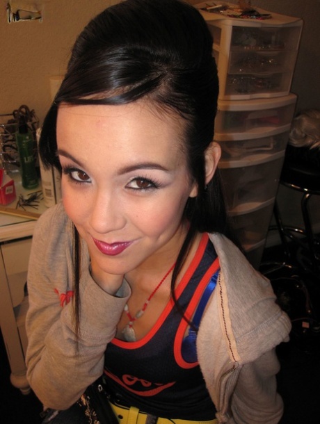 asiatisk ansigt smuk porno arkiv