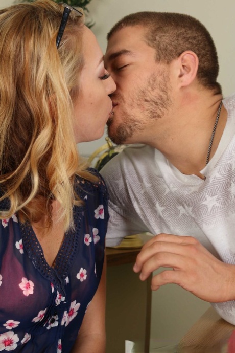 hairy blonde exclusive archive