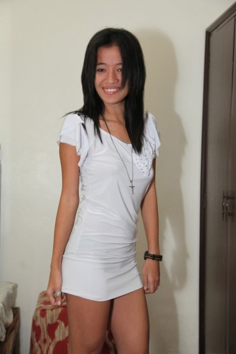 filipina teen naked images