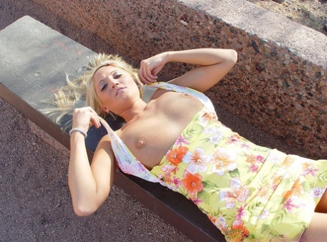 zralá mezirasová zralá žena pornografický xxx obrázek