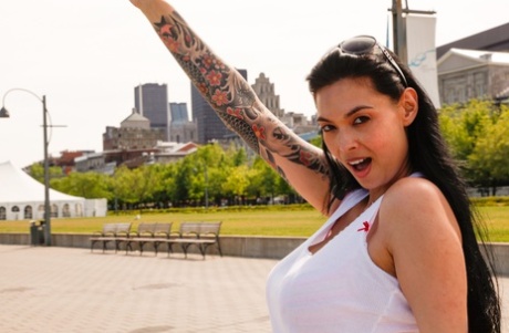 Amy Lee xxx star img