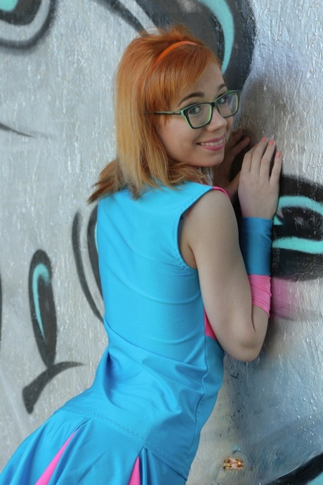 Kira Roller model adult picture