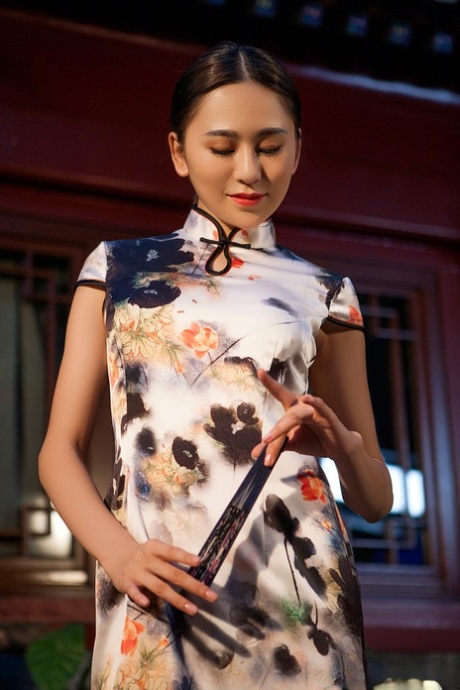 robe asiatique meilleur pornographique img