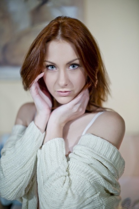 Serpente Edita high quality actress gallery