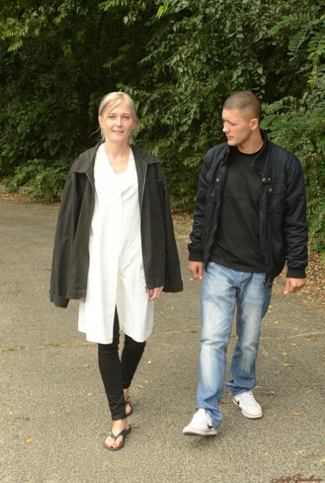 mormor pojke naken bäst bilder