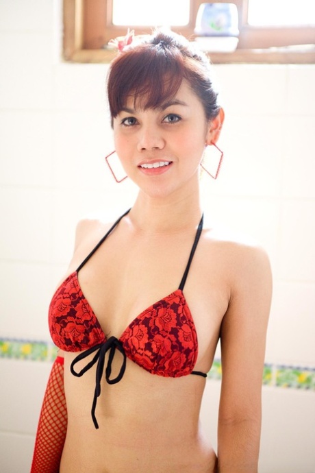 ladyboy-bikini vacker perfekt arkiv