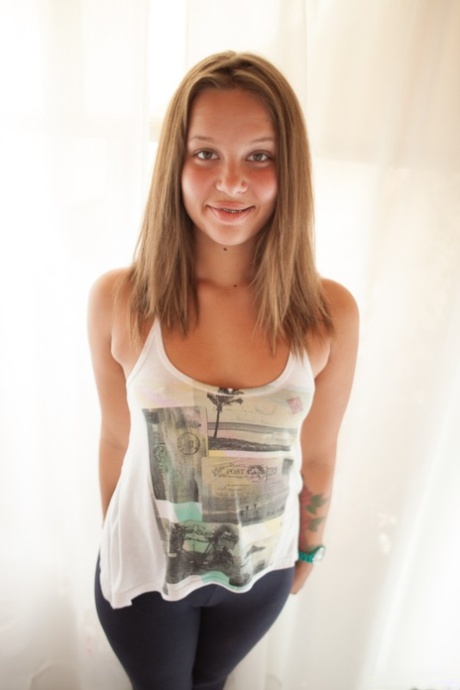 blyg tonåring naket sex bilder