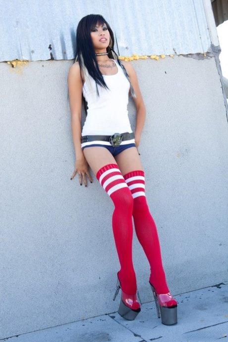 Krissie Dee pornstar top photos