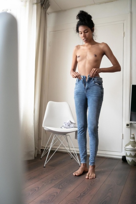 grande brune xxx haut photos